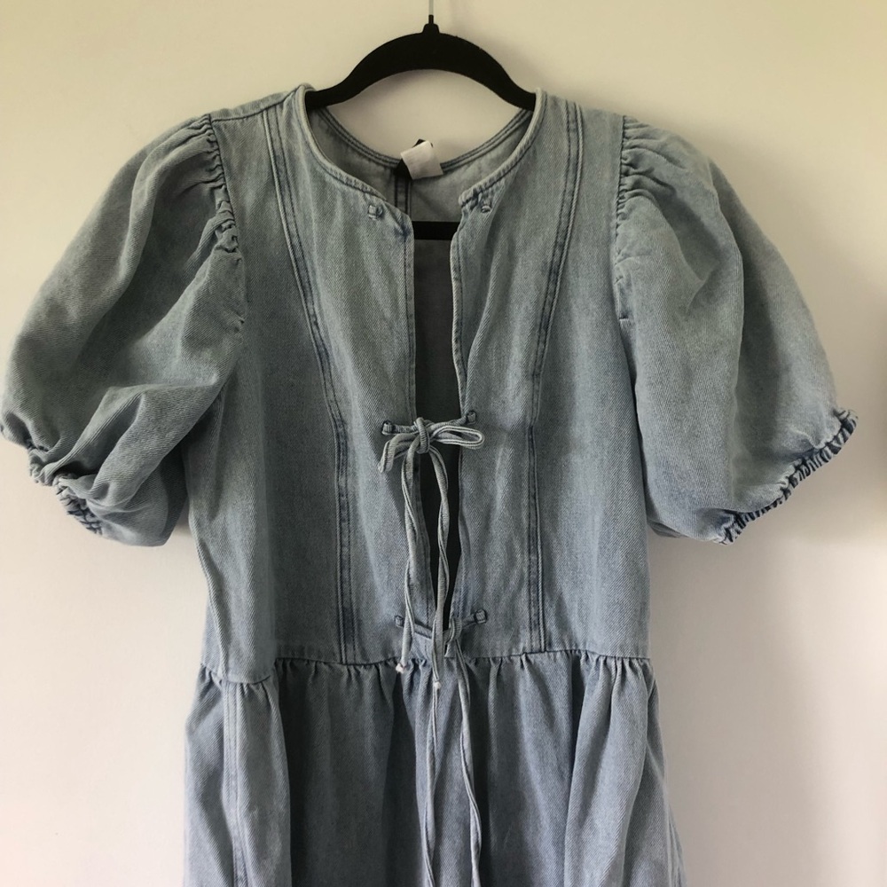 H&M Divided Light Denim Midi Dress | size xxs - Picture 3 of 8